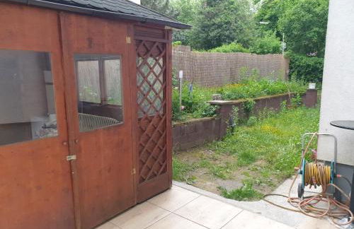 Sehr grosse 5 Zimmer Wohnung mit Garten und terasse - Foto 37