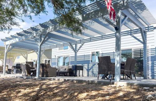 All-American Escape Riverfront - Foto 26