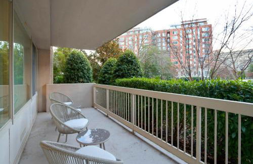 Spacius Apt W Excellent Amenities - Foto 1