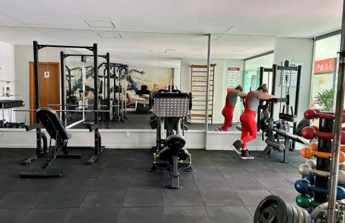 Ap completo com ar e garagem coberta próximo ao metrô - Foto 33