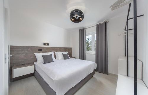 VILLA FUX ZRCE Novalja - direkt am Strand - Photo 32