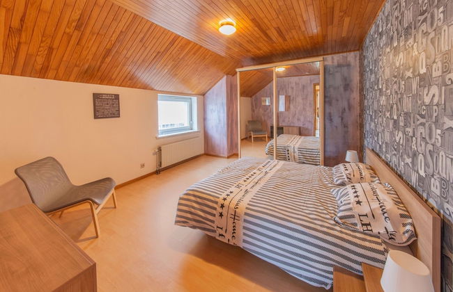 Sweet Home in Chiny With Garden - Photo 5