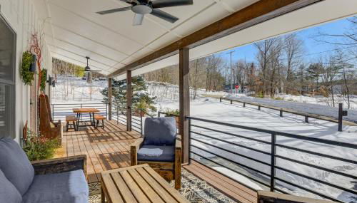 Bradford Group Getaway! Cabin with Deck and Fire Pit - Foto 4