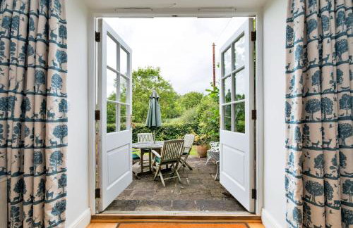 Finest Retreats - Coach House Wellbeing Retreat - Photo 6