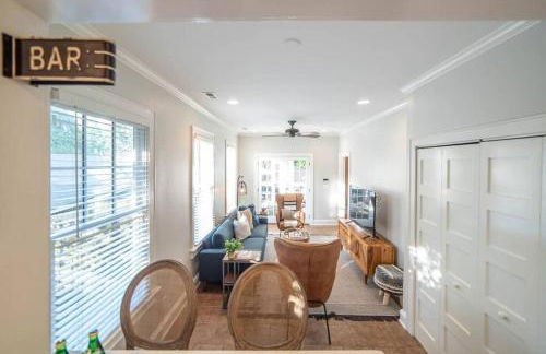 Elizabeth Bungalow, Fenced Yard, Fireplaces, Grill - Foto 39