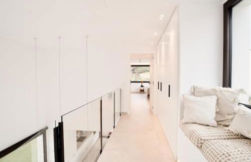 Stunning Design Villa with large private Pool 30sqm - Foto 78