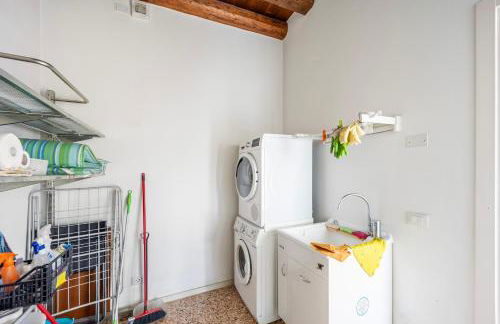 Beautiful Villa With Garden and Private Parking! - Foto 20