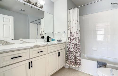 4 Bedroom Townhouse in a Gated Resort! - Foto 12