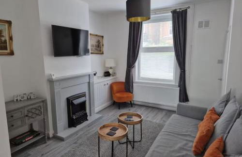 Stylish Ashbourne townhouse near the Peak District and Alton Towers - Foto 1