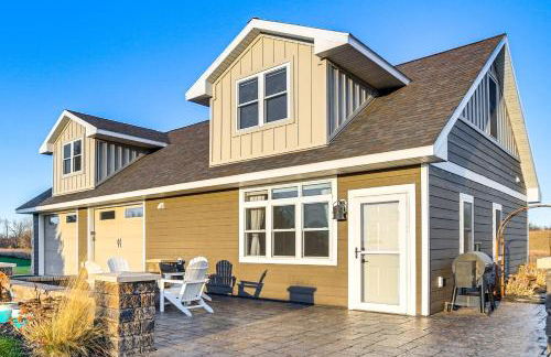 Lakefront Gem Grills and Fire Pit in Dent - Foto 23