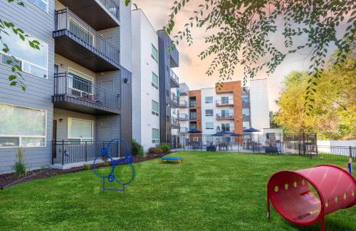 Cozy Getaway Near City Center - Foto 51