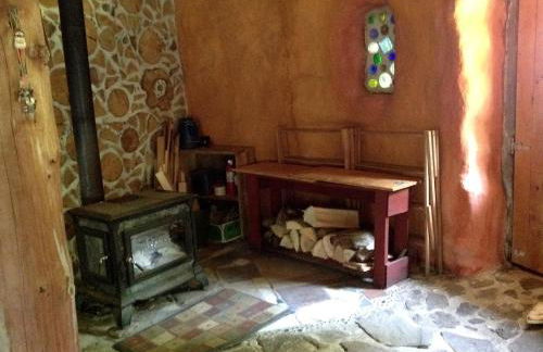 Magical Off-Grid Cottage Rental for Weekend Getaways in Upstate NY - Foto 11