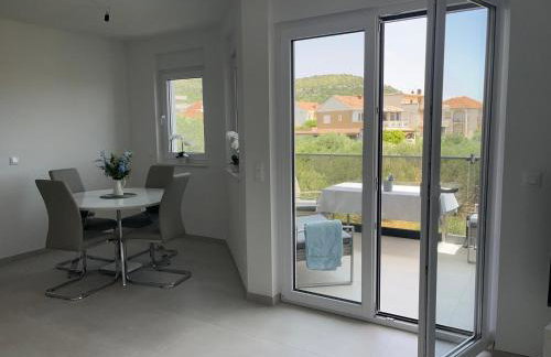 Apartments Julia Trogir - Photo 11