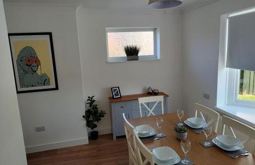 Jarvis Drive 3 Bed contractor house In melton Mowbray with parking - Photo 17