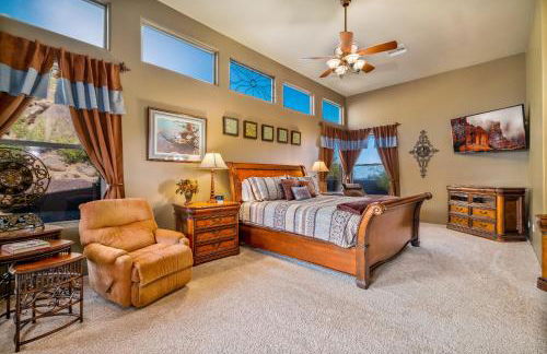 Quail Mountain Desert Resort: Heated Pool, Mt Vews, all BR's King & TV's, Hiking - Photo 17