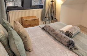 Lovely 2 Bedroom Apartment in Central Location - Photo 12