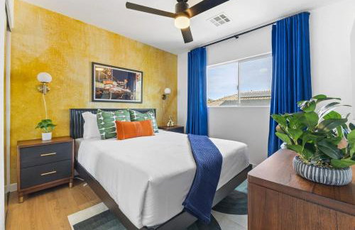 6BDRM Amazing Game RoomHeated Pool3KING4QUEEN - Photo 12