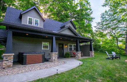 Sweet Private Cabin with Jacuzzi and Fire Pit in Ohio - Foto 1