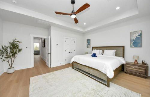 3Bdr 6Beds in Ellegant Home with Rooftop Lounge and SkylineView - Foto 16