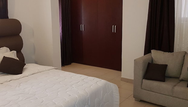 Cadogan Place Estate Apartment - Foto 2, Habitación