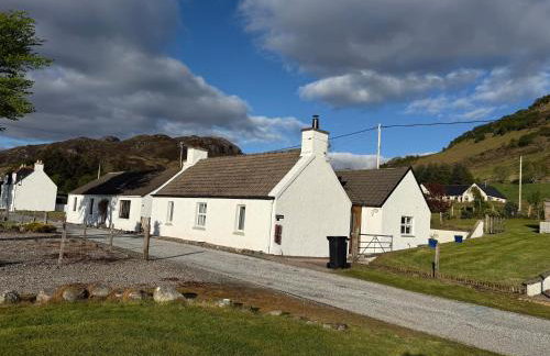 Loch Long Cottage, Dornie - 5 nights minimum stay - Foto 1