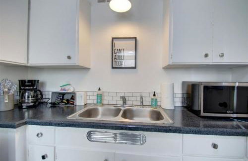 18th Street D - Photo 19