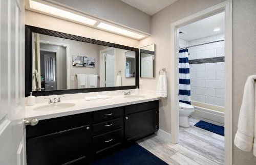 5BR Oasis 15 Min to Strip, Pool Table - Foto 5