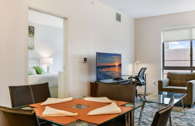 Bluebird Suites near Cleveland Clinic - Foto 7