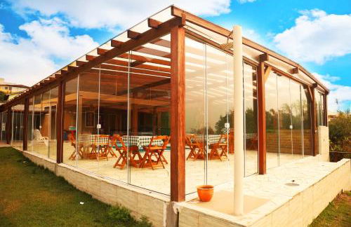 Chalé com Piscina Aquecida - Vista Panorâmica da Praia, a 200m do Mar, Sala de Jogos, Academia e Churrasqueira - Photo 27