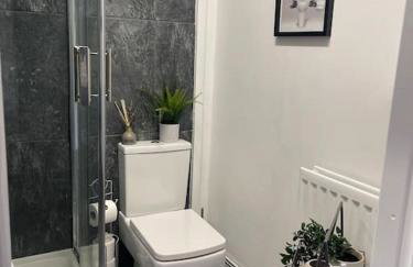 Casa Lobo's Beautiful Suites Apartment 1 free offroad parking - Foto 37