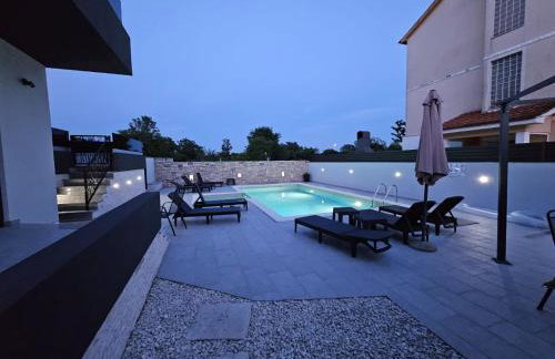 Luksuzni Apartmani Asi s bazenom - Foto 9