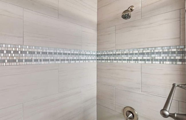 Beautiful Newly Remodeled 2-bdrm Biltmore Condo! - Foto 15