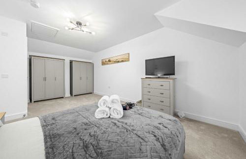 Fern Walk Cosy 3 Bedroom House - Dalkeith - Photo 15