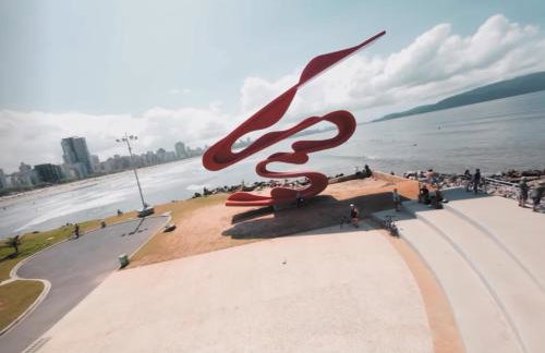 Apartamento frente à praia - Foto 40