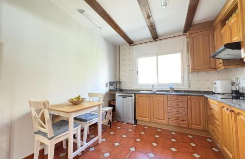 Charming Catalan Villa with Pool & Views - Foto 14