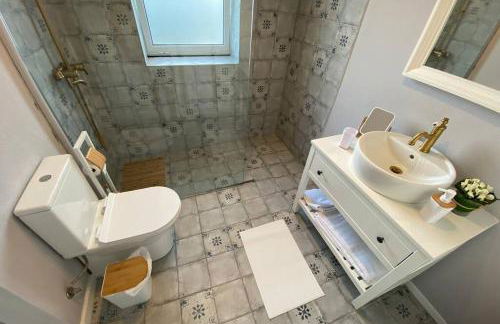 Craftsman's House - Photo 36