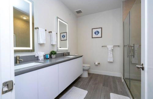 Comfortable home Near Disney & Private Pool 17414 - Foto 25