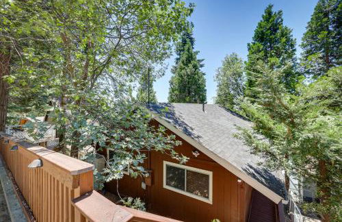 Rimforest Retreat with Fireplace and Mountain Views! - Foto 30