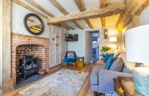 Charlie's Cottage - Photo 2