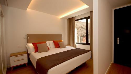 Apartamentos Natural Park - Photo 5