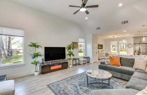 Fire Pit and Grill Lakeside Gun Barrel City Home! - Foto 3