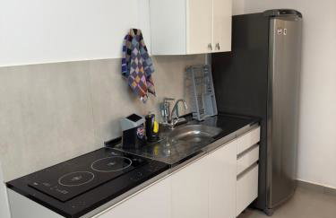 09 - ESTÚDIO COMPLETO com Ar condicionado, Cozinha, Vaga de garagem, bem localizado, próximo ao LifeCenter - Foto 35