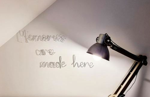 Modern and spacious 2 bedroom apartment with free parking - Photo 13