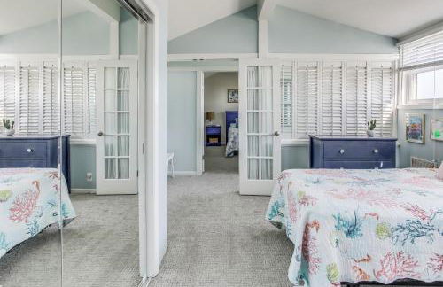 Salt and Light Oceanfront Condo with Pool and Elevator - Foto 26