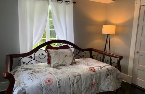 Historical District 2BDRM built in 1910 - Foto 21