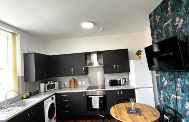 The Failsworth Collection - Stylish Apartments with Free Parking - Foto 42