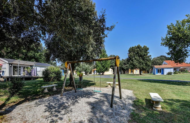 Gite in a Holiday Park With Pool - Foto 28