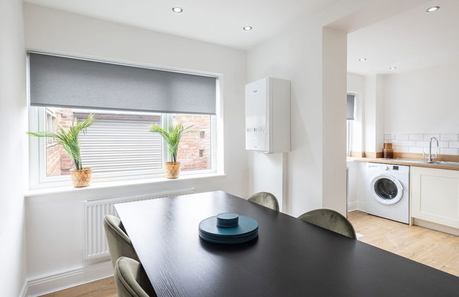 Host Stay Milbanke House - Photo 32