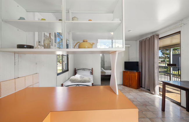 Crows Nest Tourist Park - Photo 23