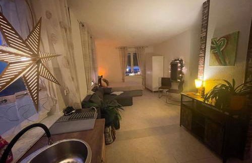 Kleine gemütliche Wohnung - Foto 1